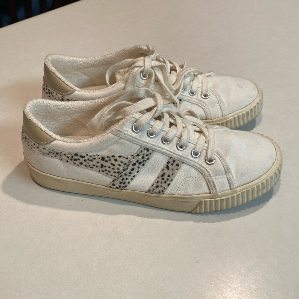 GOLA Mark Cox White Sneakers Animal Print Canvas Womens sz 8 EUC